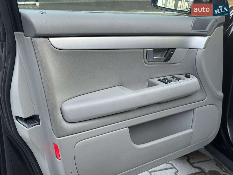 Седан Audi A4 2007 в Ровно