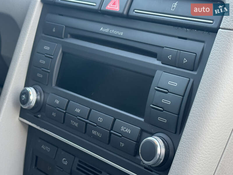 Седан Audi A4 2007 в Ровно