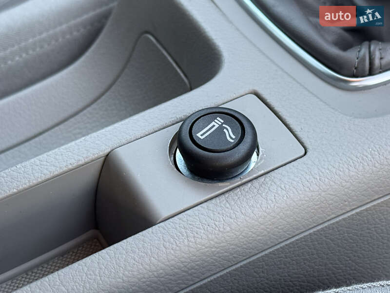 Седан Audi A4 2007 в Ровно