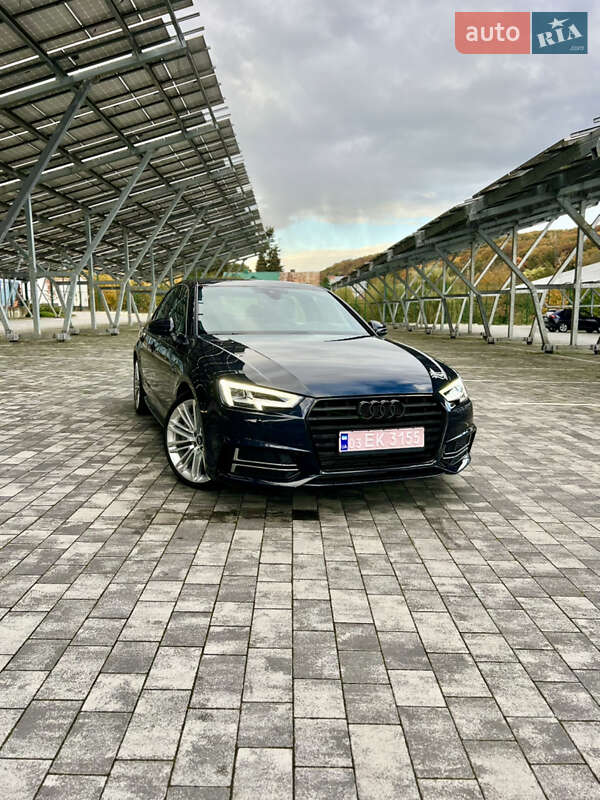 Седан Audi A4 2018 в Львові