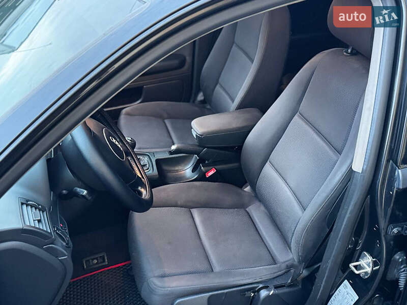 Универсал Audi A4 2003 в Львове