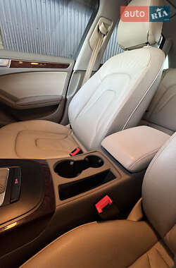 Седан Audi A4 2012 в Луцьку