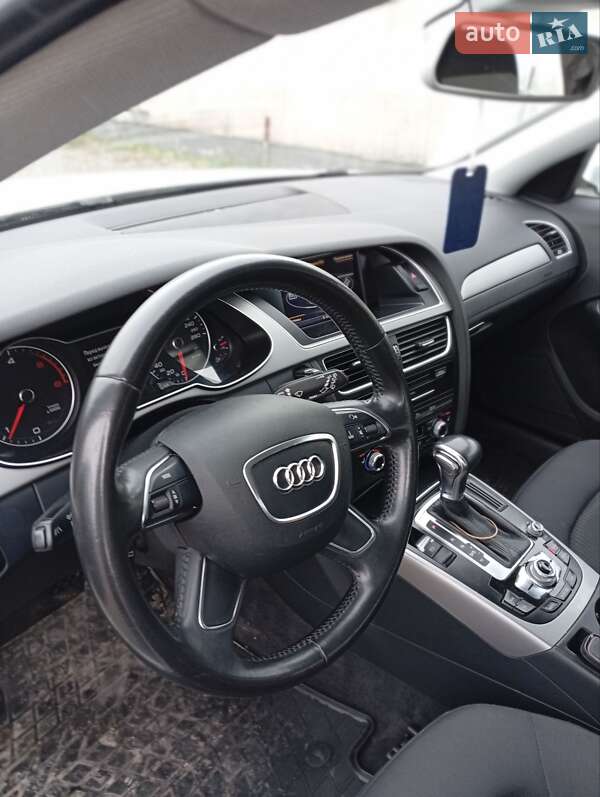 Универсал Audi A4 2014 в Каменец-Подольском