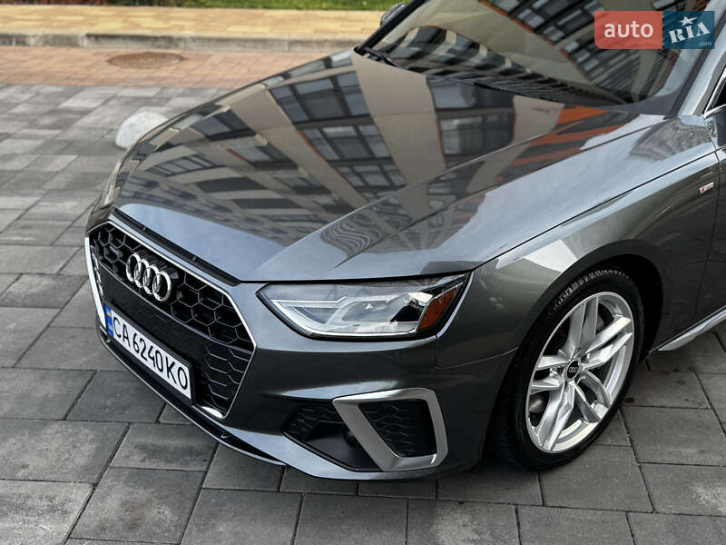Седан Audi A4 2020 в Киеве