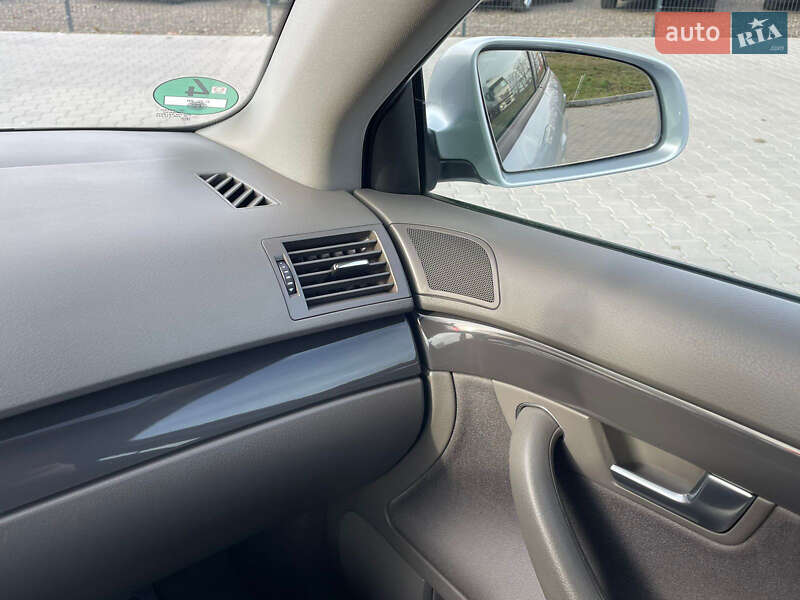 Седан Audi A4 2003 в Вінниці