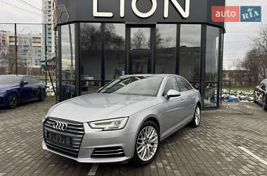 Седан Audi A4 2018 в Львові