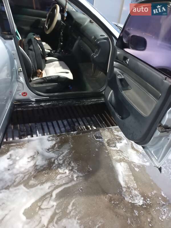 Седан Audi A4 1997 в Александрие фото 2 Седан Audi A4 1997 в Александрие