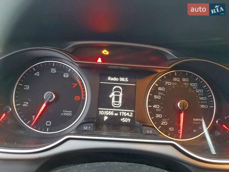 Седан Audi A4 2014 в Запоріжжі