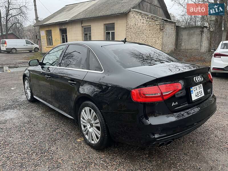 Седан Audi A4 2015 в Черкасах