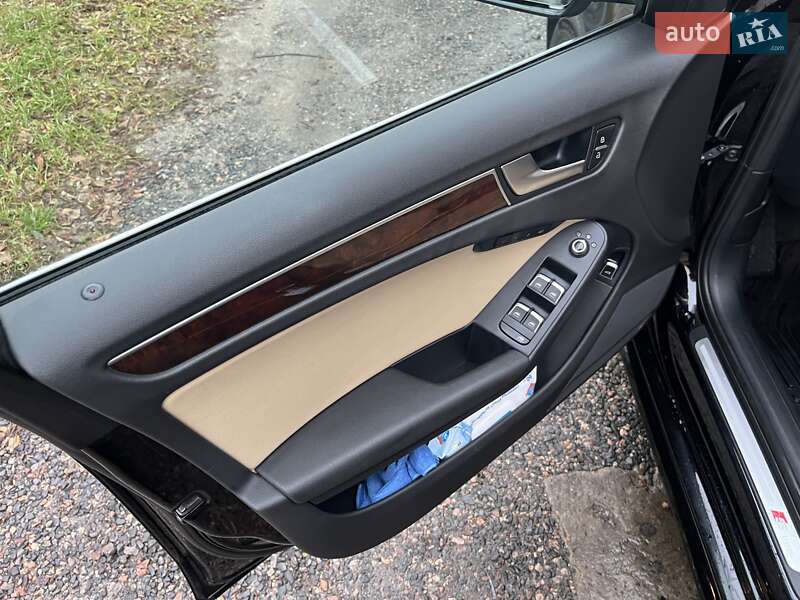 Седан Audi A4 2015 в Черкасах