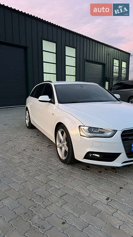 Універсал Audi A4 2014 в Калуші
