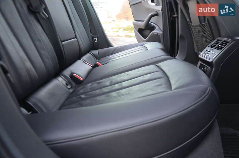 Седан Audi A4 2017 в Дрогобыче