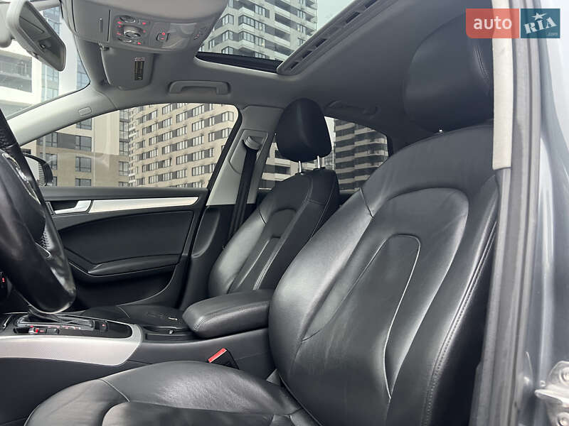 Седан Audi A4 2013 в Києві