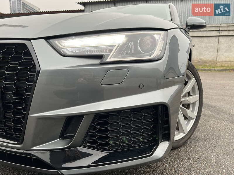 Седан Audi A4 2016 в Киеве