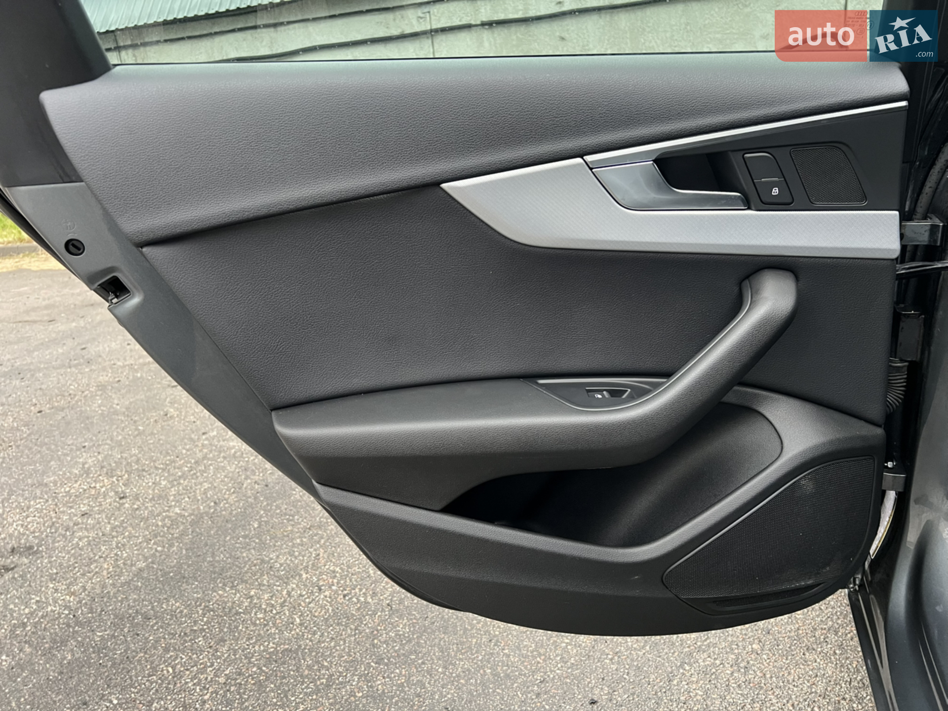 2016 Audi A4 - мініатюра 24