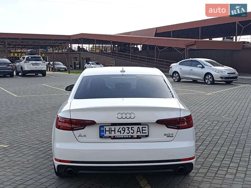 Седан Audi A4 2018 в Одесі