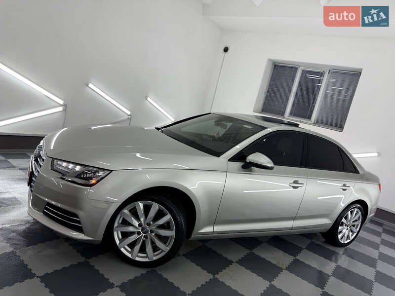Седан Audi A4 2017 в Трускавці