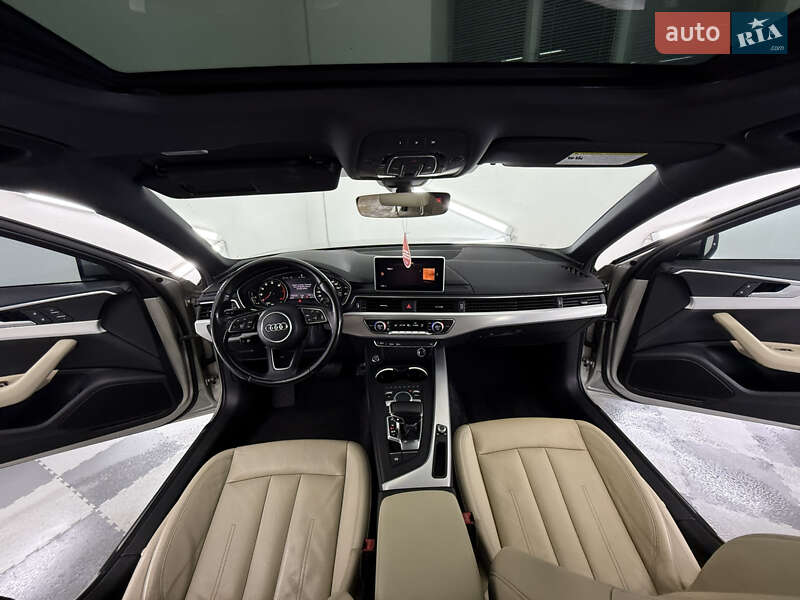 Седан Audi A4 2017 в Трускавці