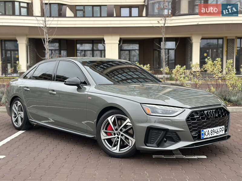 Седан Audi A4 2023 в Киеве