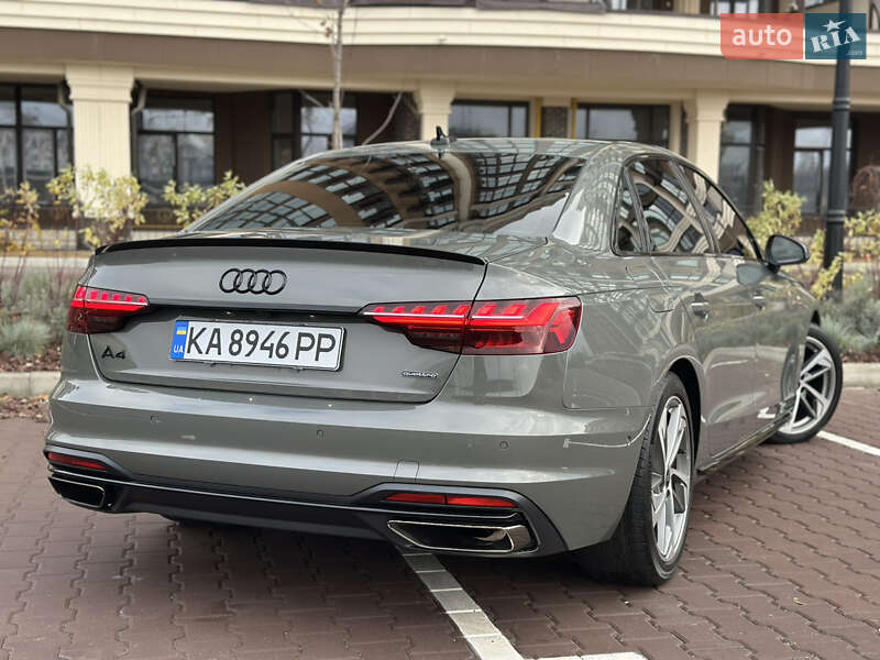 Седан Audi A4 2023 в Киеве