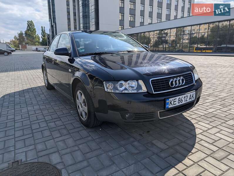 Седан Audi A4 2002 в Дніпрі