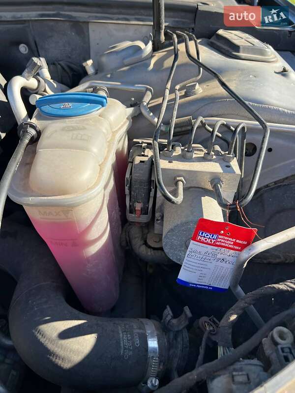 Седан Audi A4 2015 в Одесі