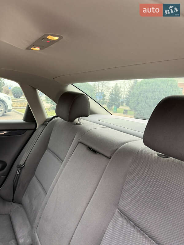 Седан Audi A4 2002 в Ивано-Франковске