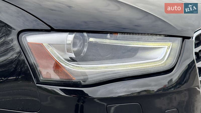 Седан Audi A4 2014 в Киеве