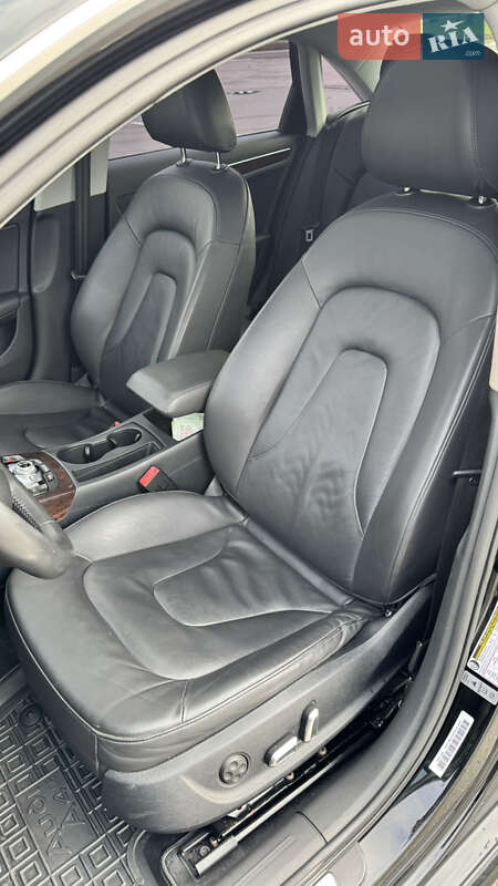 Седан Audi A4 2014 в Киеве