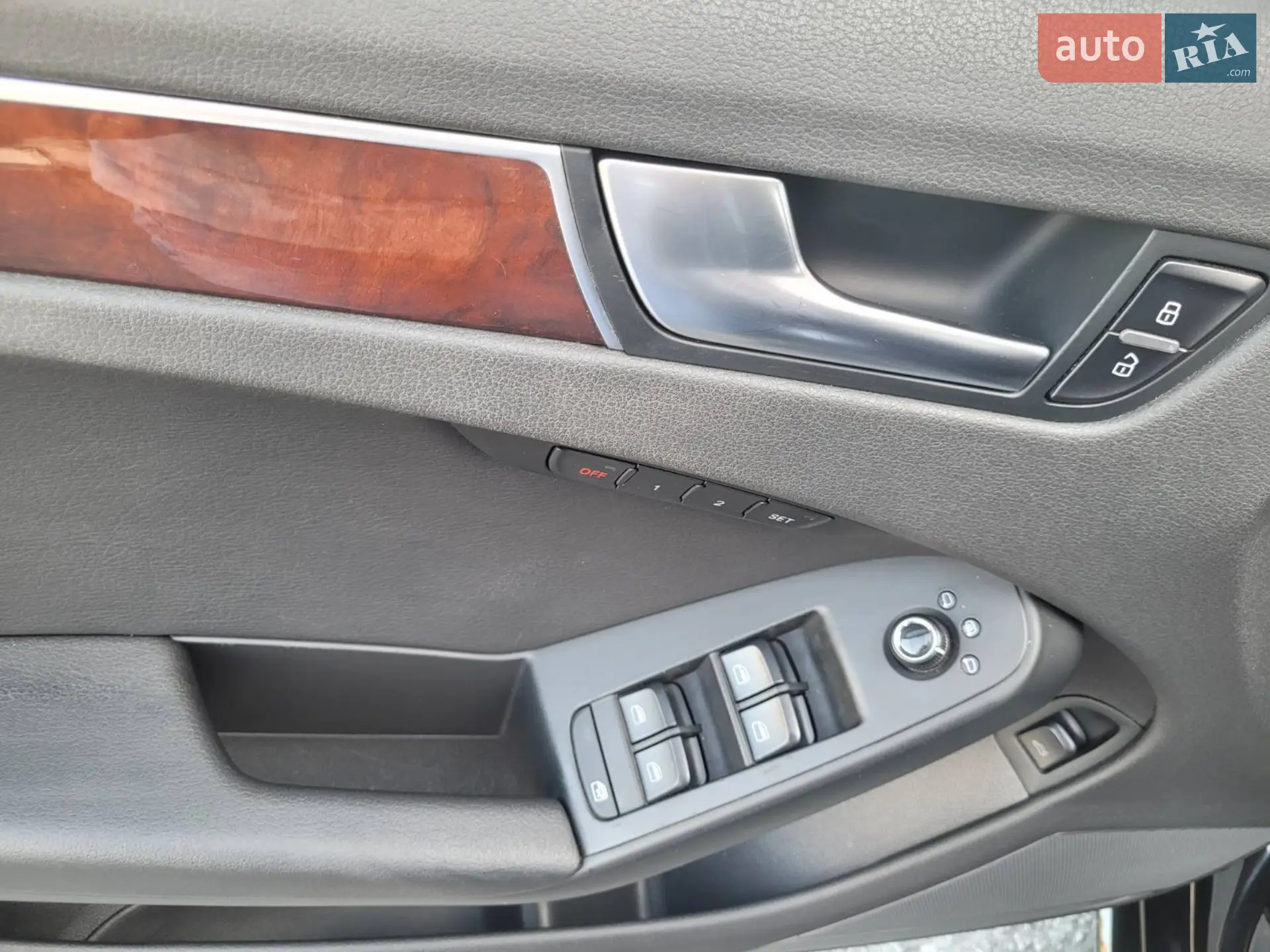2012 Audi A4 - мініатюра 2