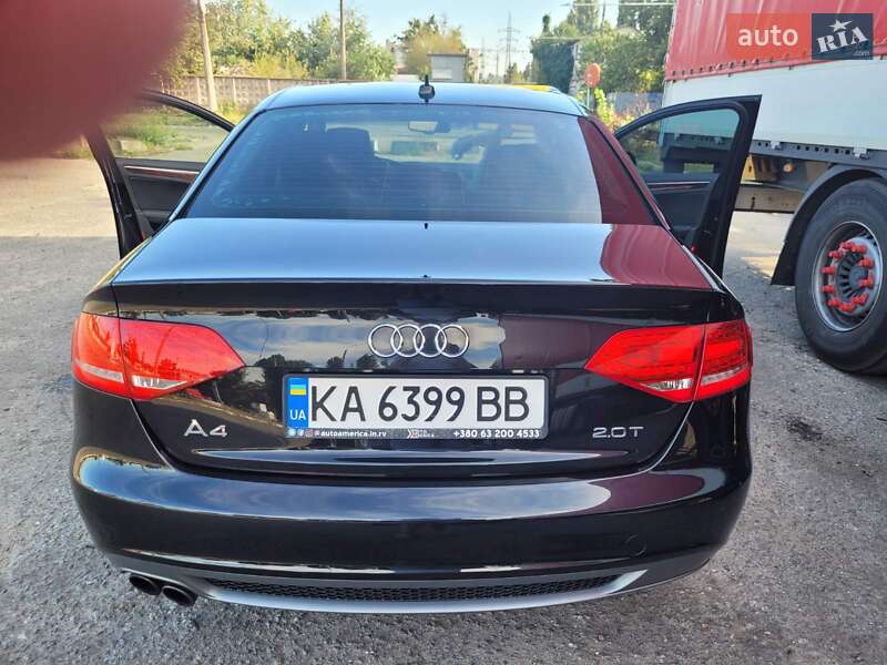 Седан Audi A4 2012 в Киеве
