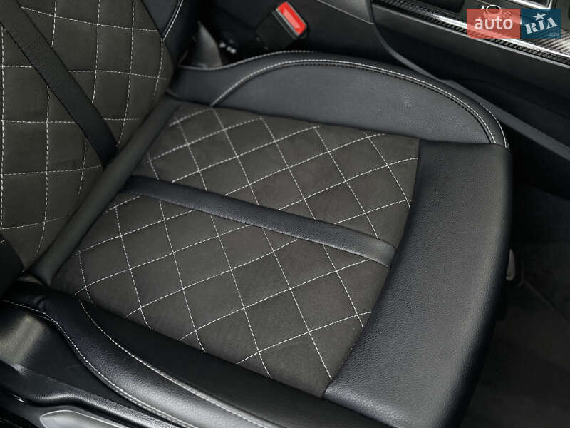 Універсал Audi A4 2021 в Трускавці