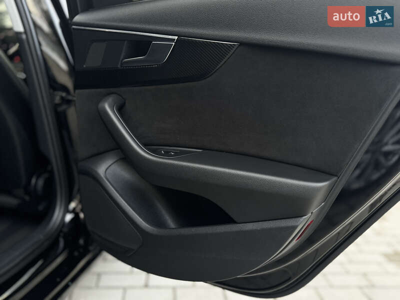 Універсал Audi A4 2021 в Трускавці