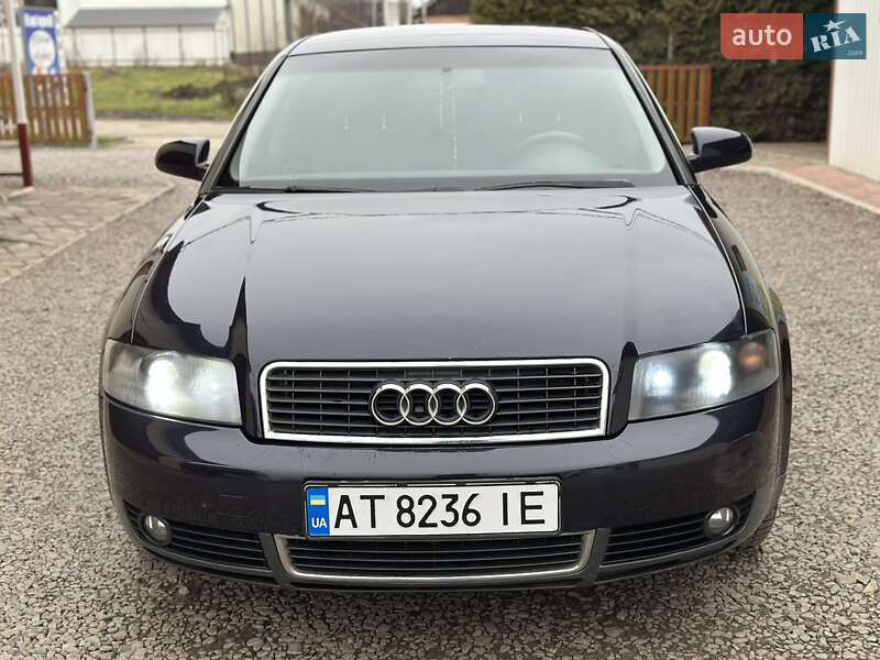 Седан Audi A4 2001 в Снятине