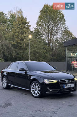 Седан Audi A4 2013 в Києві