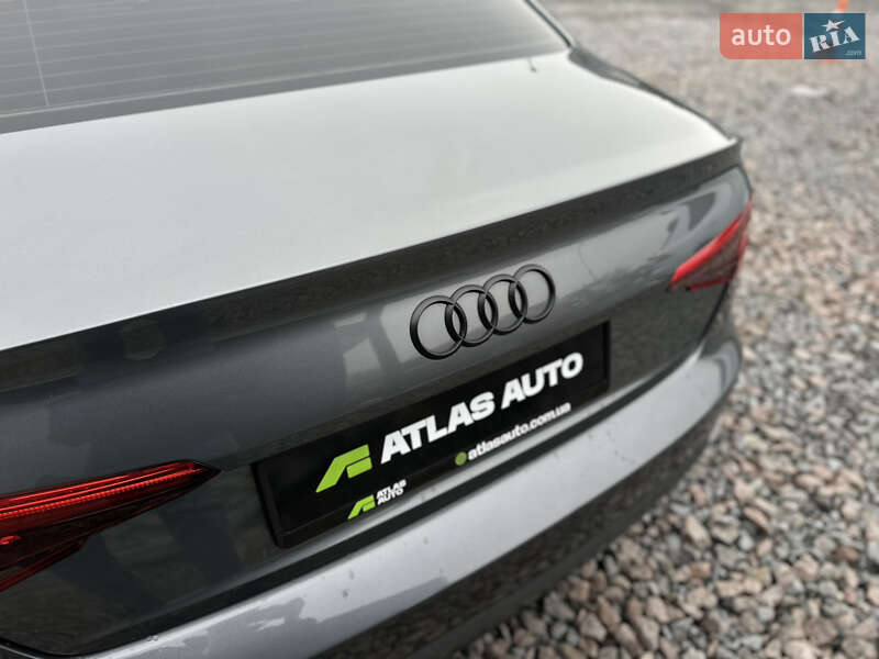 Седан Audi A4 2016 в Львове фото 6 Седан Audi A4 2016 в Львове