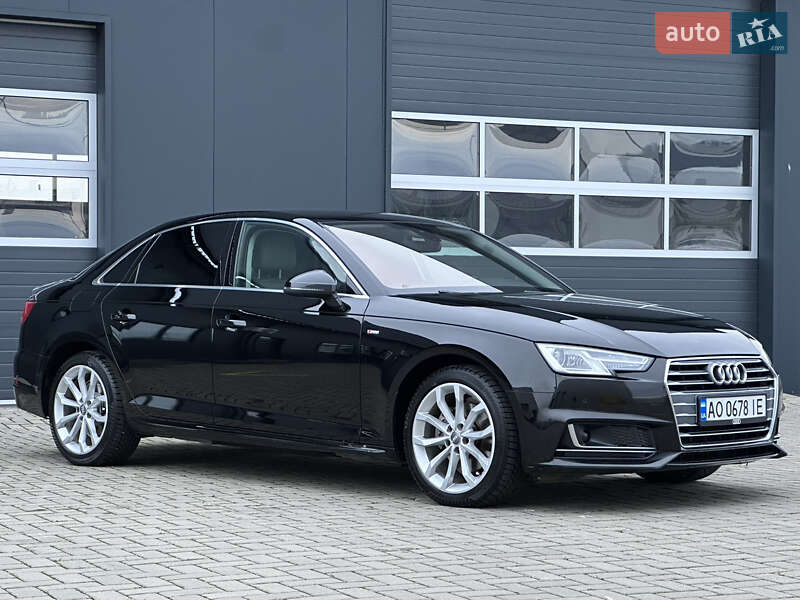 Седан Audi A4 2018 в Мукачево