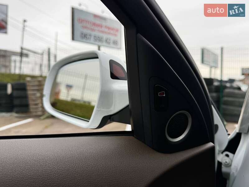 Седан Audi A4 2015 в Києві фото 41 Седан Audi A4 2015 в Києві