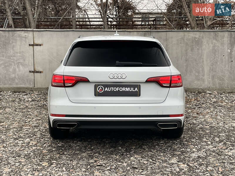 Универсал Audi A4 2018 в Киеве