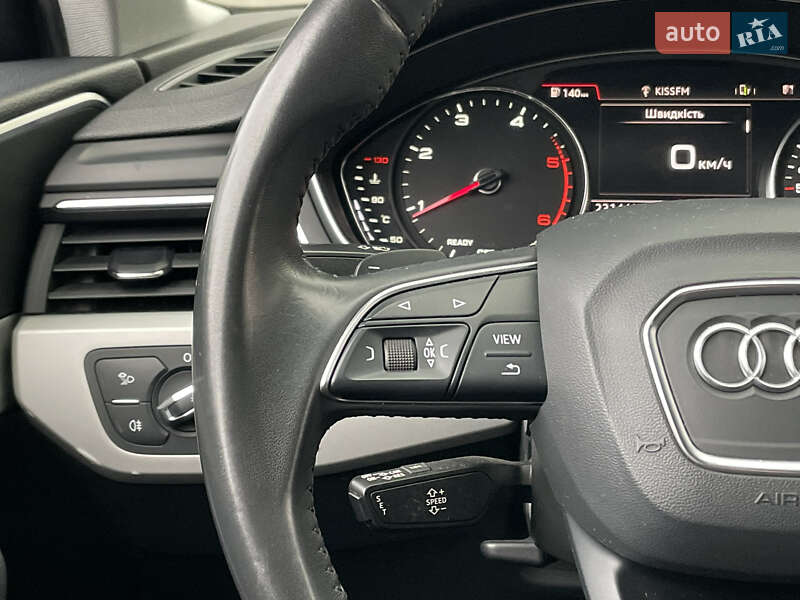 Универсал Audi A4 2018 в Киеве