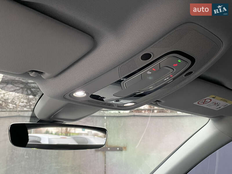 Универсал Audi A4 2018 в Киеве