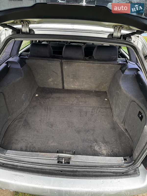 Универсал Audi A4 1997 в Снятине