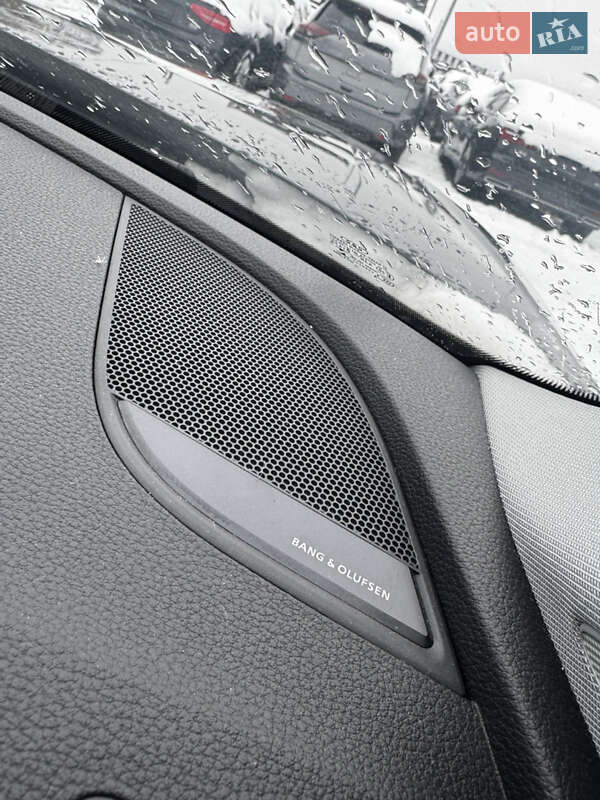 Седан Audi A4 2016 в Львове фото 14 Седан Audi A4 2016 в Львове