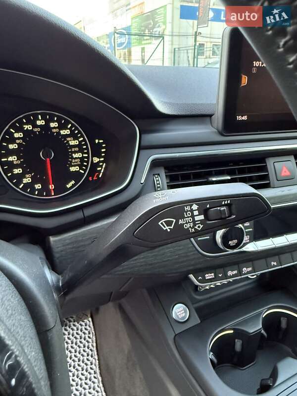 Седан Audi A4 2016 в Сумах