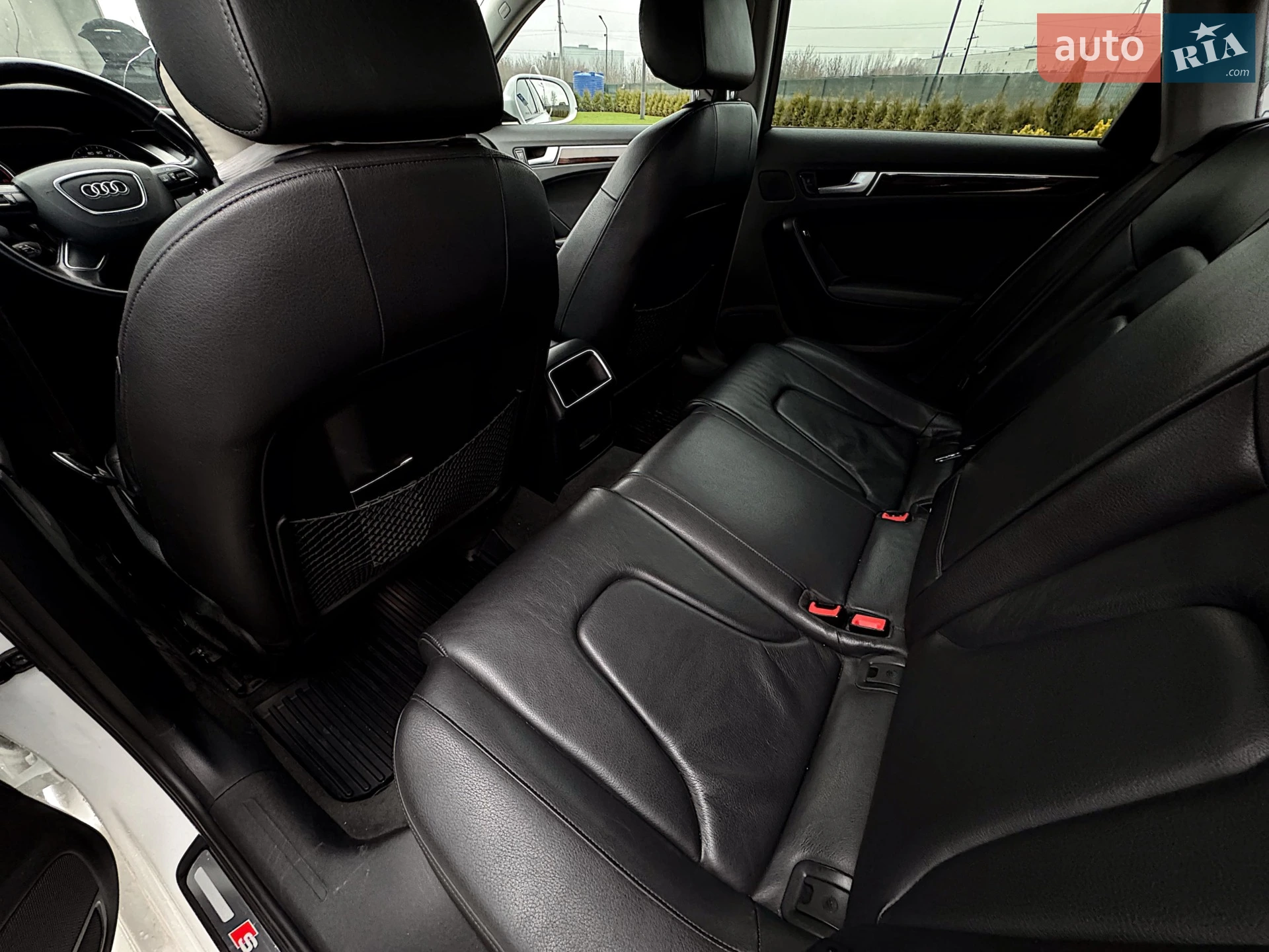 2013 Audi A4 - мініатюра 24