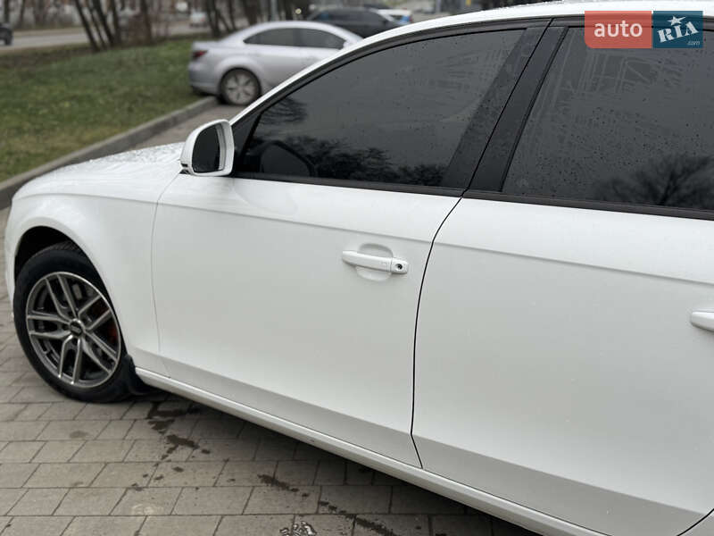 Седан Audi A4 2008 в Новояворовске фото 5 Седан Audi A4 2008 в Новояворовске
