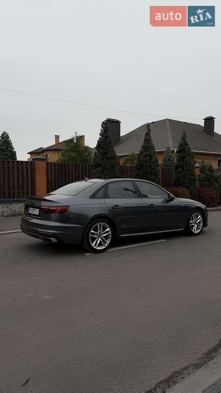Седан Audi A4 2020 в Полтаві