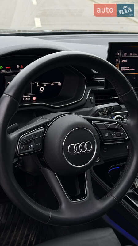 Седан Audi A4 2020 в Полтаві