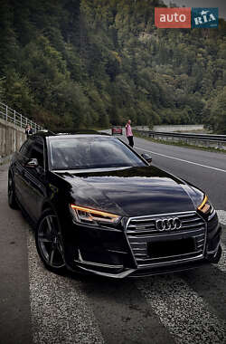 Седан Audi A4 2017 в Виноградові