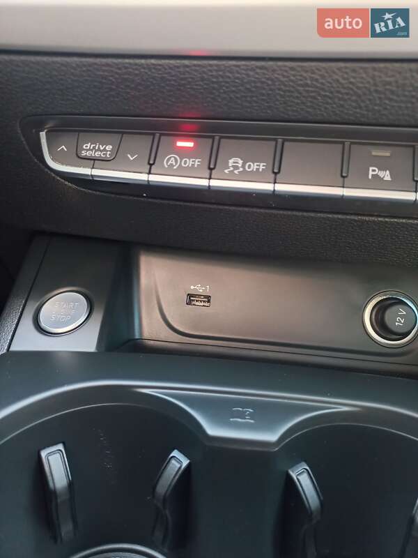 Универсал Audi A4 2020 в Лубнах